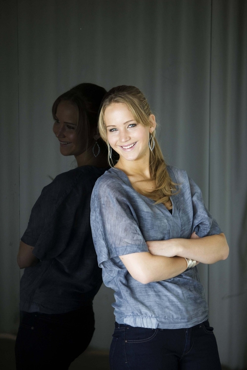 jenniferlawrencecom034.jpg
