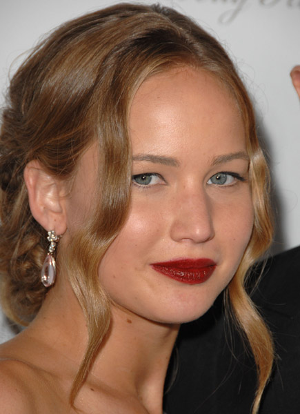 mq_September_14_-_The_Burning_Plain_Premiere_in_Los_Angeles_281129.jpg