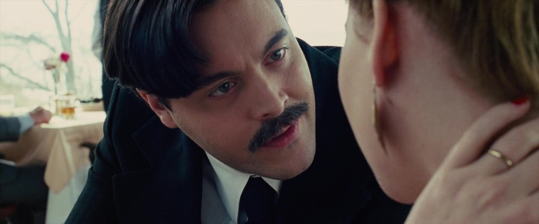 American_Hustle_2013_28196329.jpg