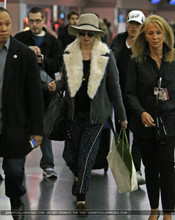 December_14_-_Arriving_at_JFK_Airport_in_New_York_282329.jpg