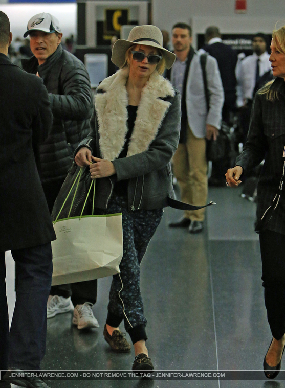 December_14_-_Arriving_at_JFK_Airport_in_New_York_285529.jpg