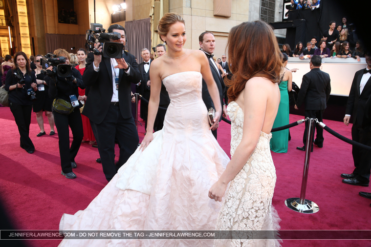 February_24_-_85th_Annual_Academy_Awards_RED_CARPET_2812729~0.jpg