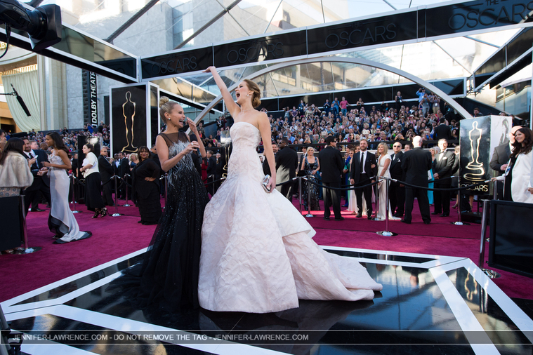 February_24_-_85th_Annual_Academy_Awards_RED_CARPET_2824529~0.jpg