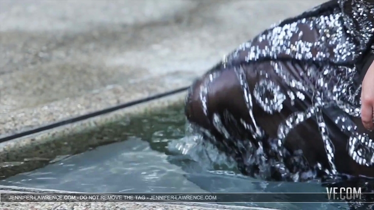 Jennifer_Lawrence_Makes_a_Splash_for_Her_Cover_Shoot_037.jpg