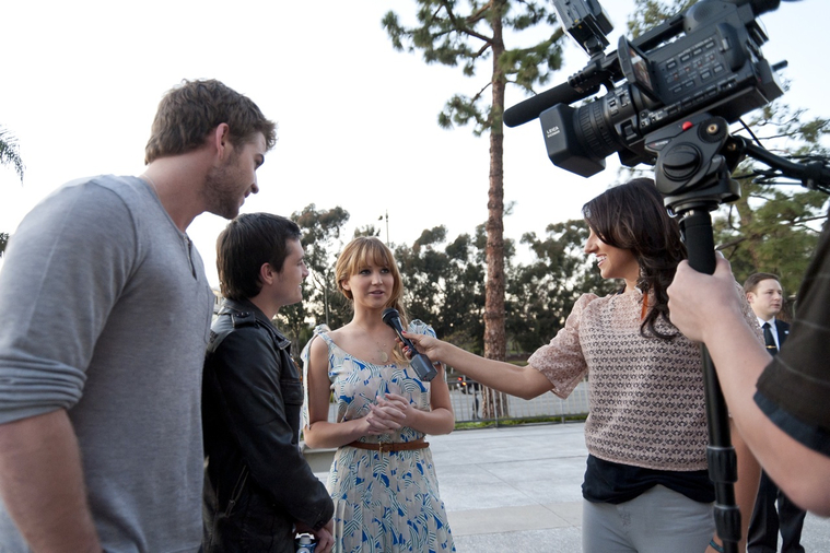 March_3_-_The_Hunger_Games_Mall_Tour_in_L_281229.jpg
