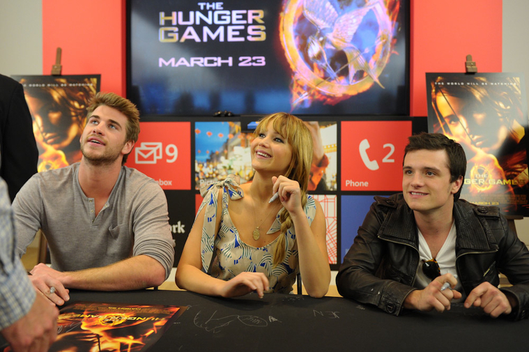 March_3_-_The_Hunger_Games_Mall_Tour_in_L_28129.jpg