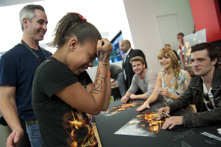 March_3_-_The_Hunger_Games_Mall_Tour_in_L_289729.jpg
