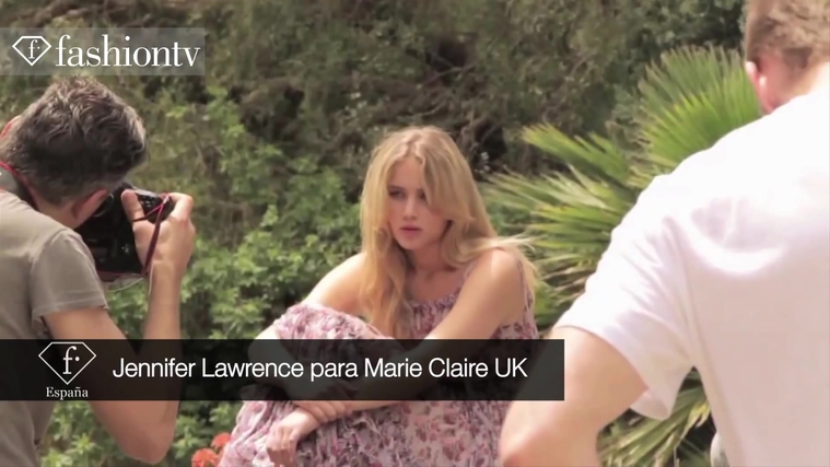 Marie_Claire_UK_28203329_5BBehind_the_Scenes5D.jpg