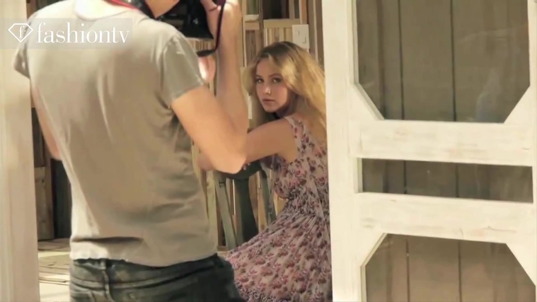 Marie_Claire_UK_28205229_5BBehind_the_Scenes5D.jpg