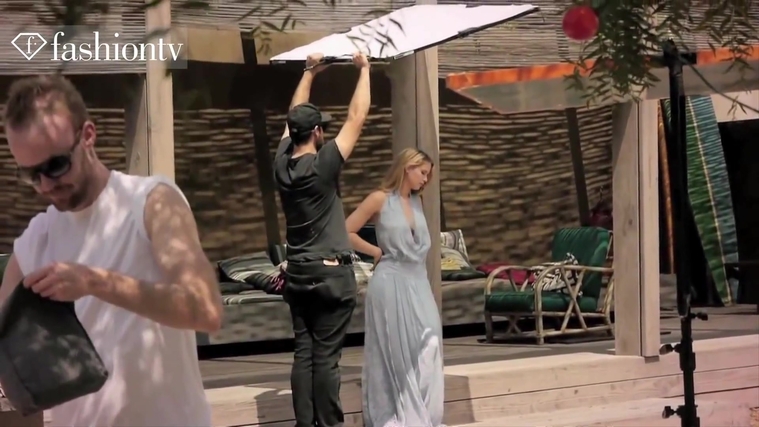 Marie_Claire_UK_28229729_5BBehind_the_Scenes5D.jpg