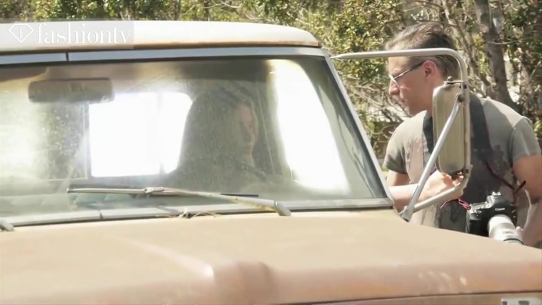 Marie_Claire_UK_28241429_5BBehind_the_Scenes5D.jpg