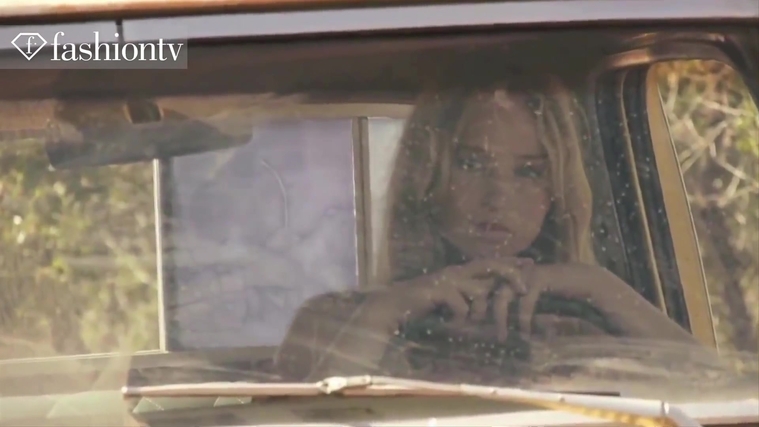 Marie_Claire_UK_28256129_5BBehind_the_Scenes5D.jpg