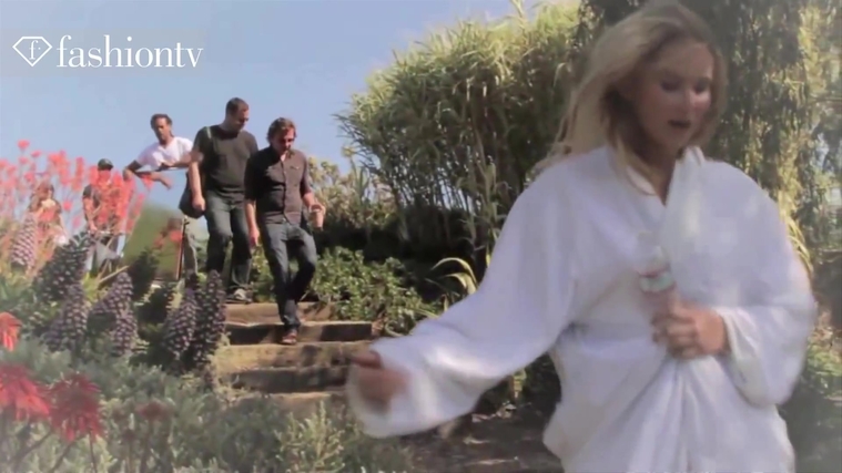 Marie_Claire_UK_28271829_5BBehind_the_Scenes5D.jpg