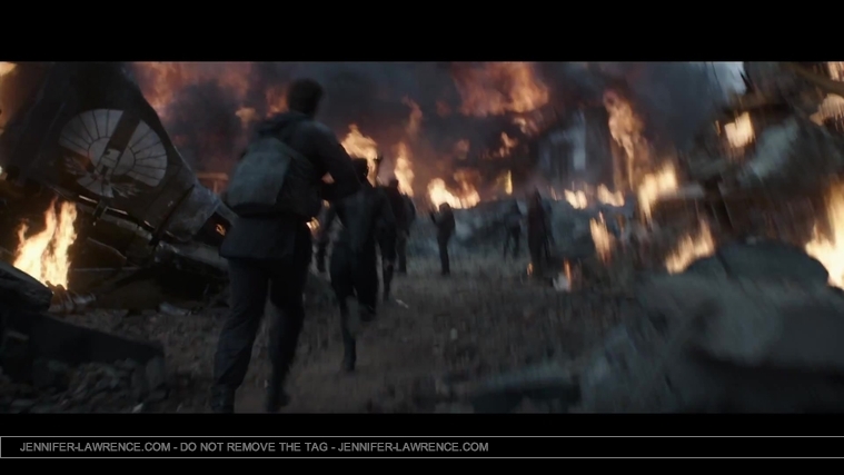 Mockingjay_Trailer_2868829.jpg