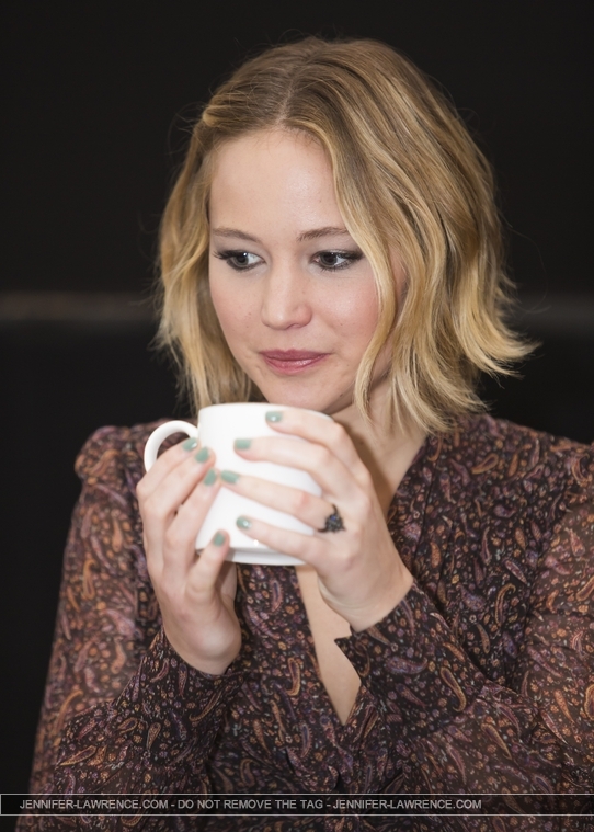 November_10_-__Mockingjay_Part_1__London_Press_Conference_28929.jpg