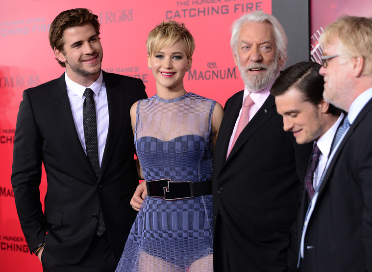November_18_-_The_Hunger_Games_Catching_Fire_Los_Angeles_Premiere_2831229.jpg