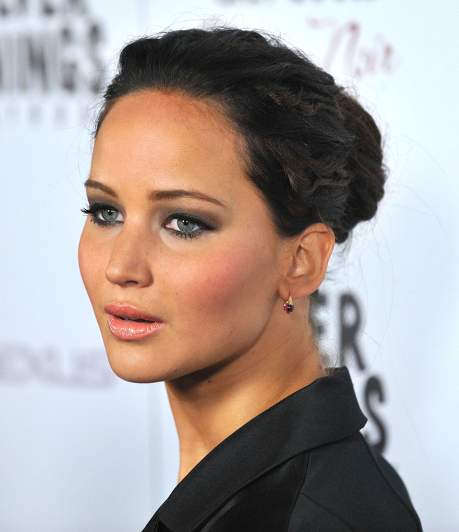 November_19_-_The_Silver_Linings_Playbook_premiere_in_Los_Angeles_281829.jpg