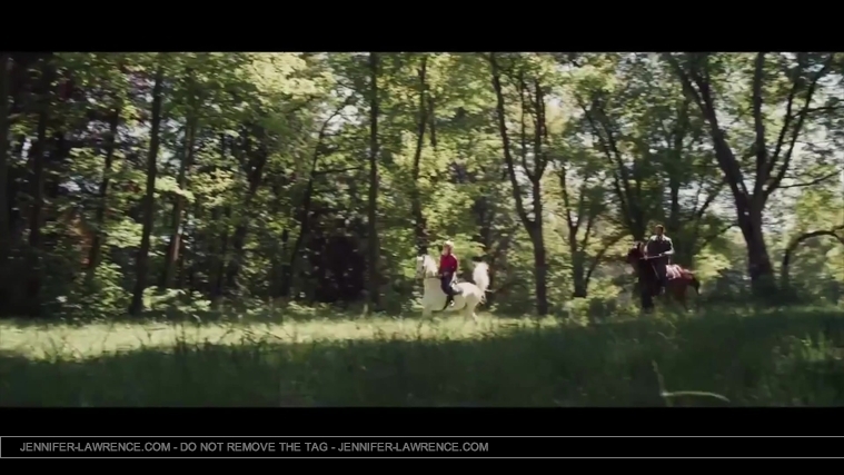 Serena_Official_Trailer_US__281229.jpg
