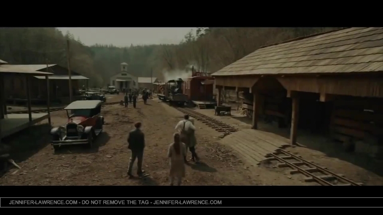 Serena_Official_Trailer_US__2824929.jpg