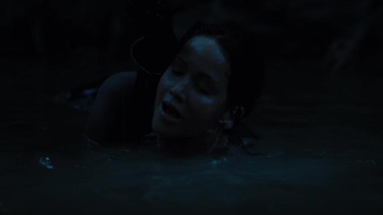 The_Hunger_Games_Catching_Fire_2013_1080p_BluRay_x264_AAC_-_Ozlem_08237.jpg