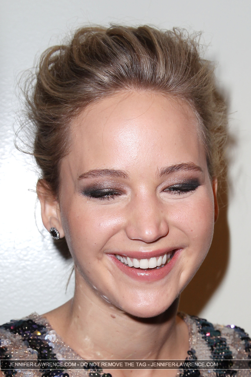XS_March_21_-_Attends_a_screening_of___Serena___283529.JPG