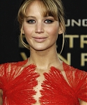 March_16_-_The_Hunger_Games_Premiere_in_Berlin2C_Germany_282229.jpg