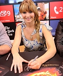 March_3_-_The_Hunger_Games_Mall_Tour_in_L_2813329.jpg