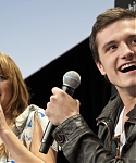 March_3_-_The_Hunger_Games_Mall_Tour_in_L_283229.jpg
