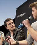 March_3_-_The_Hunger_Games_Mall_Tour_in_L_283329.jpg