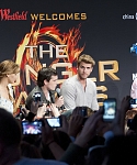 March_3_-_The_Hunger_Games_Mall_Tour_in_L_283529.jpg