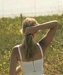 Marie_Claire_UK_28258329_5BBehind_the_Scenes5D.jpg