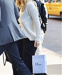 Filename=May_2_-__Arriving_at_her_hotel_in_New_York_28329.jpg
Filesize=3158KiB
Dimensions=1800x3600
Date added=May 08, 2015 May_2_-__Arriving_at_her_hotel_in_New_York_28329.jpg