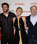 November_14_-_The_Hunger_Games_Catching_Fire_Photocall_in_Rome_2819229.jpg