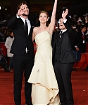 Filename=November_14_-_The_Hunger_Games_Catching_Fire_Rome_Premiere_28429.jpg
Filesize=5329KiB
Dimensions=2792x4194
Date added=Nov 16, 2013 November_14_-_The_Hunger_Games_Catching_Fire_Rome_Premiere_28429.jpg