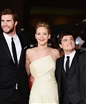 Filename=November_14_-_The_Hunger_Games_Catching_Fire_Rome_Premiere_28529.jpg
Filesize=4520KiB
Dimensions=4134x2751
Date added=Nov 16, 2013 November_14_-_The_Hunger_Games_Catching_Fire_Rome_Premiere_28529.jpg