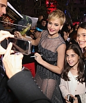 November_18_-_The_Hunger_Games_Catching_Fire_Los_Angeles_Premiere_2811629.jpg