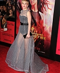 November_18_-_The_Hunger_Games_Catching_Fire_Los_Angeles_Premiere_2818929.jpg