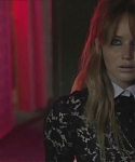 Vogue_Italia_28December_201229_5BBehind_the_Scenes5D_287029~0.jpg